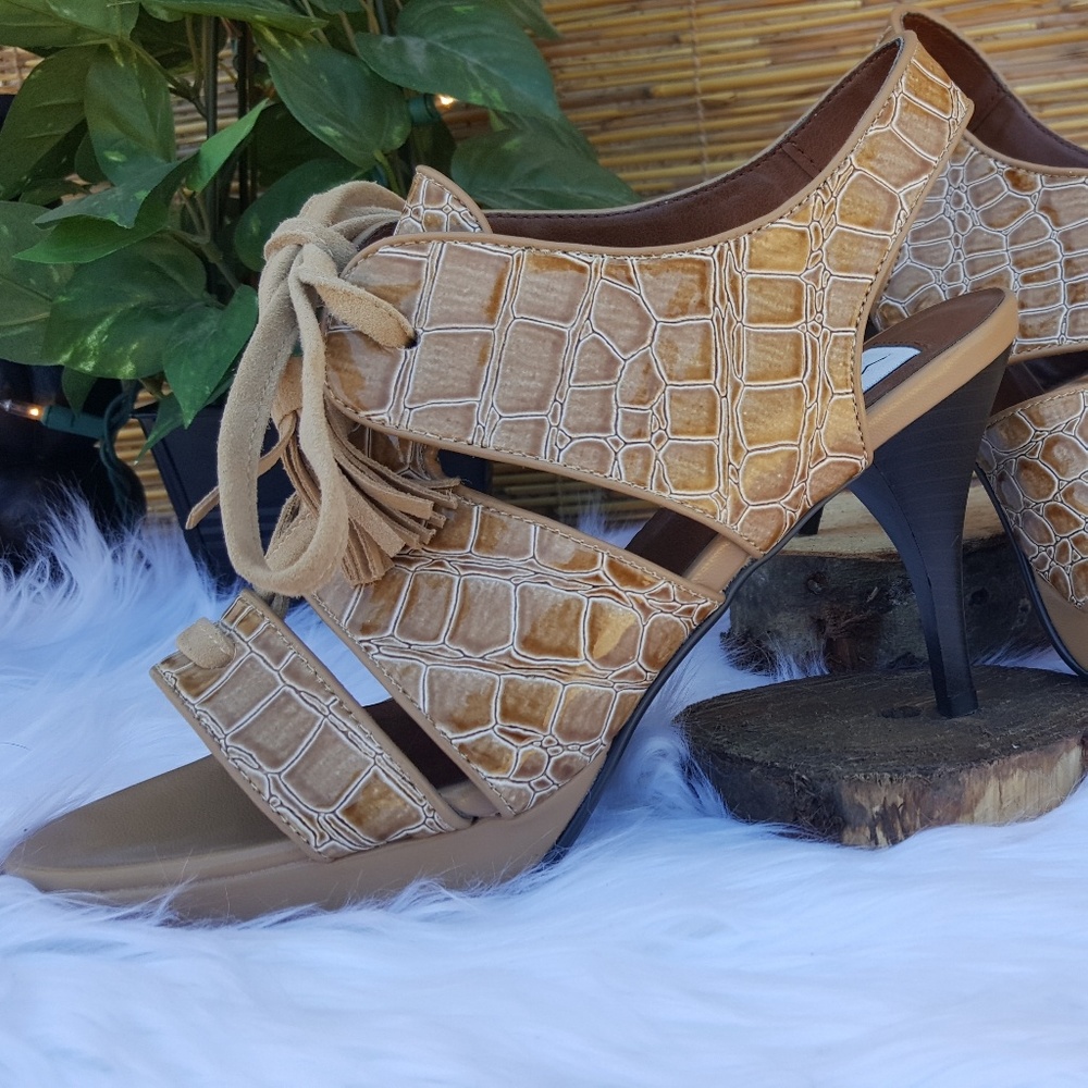 Valenci AJ Faux Snake Leather Sandal Shoe Heel